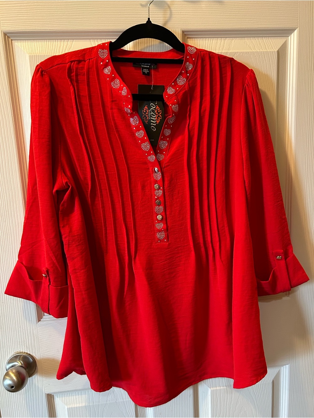 Cocomo 1X Red Embellished Pintuck Blouse 3/4 Sleeve Embellished Neckline NWT